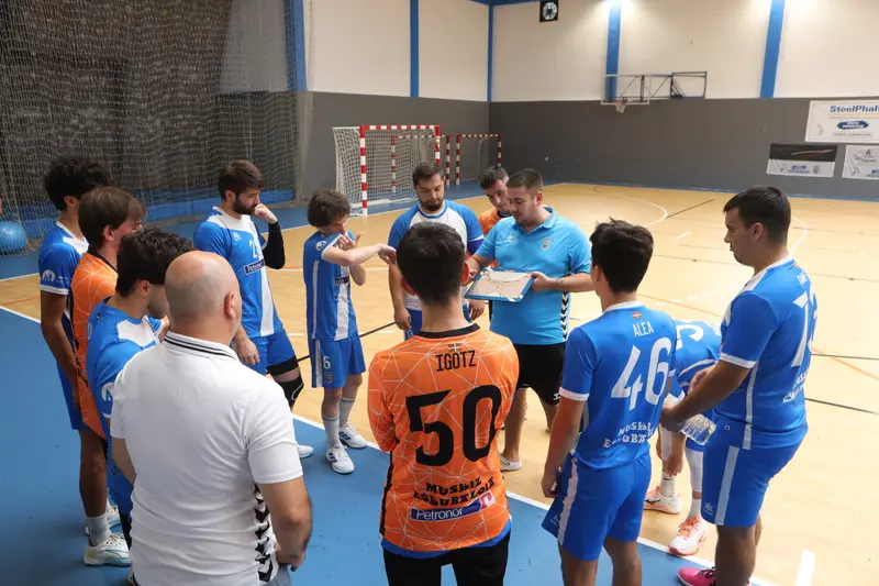 Sénior Bizkaia, en un tiempo muerto