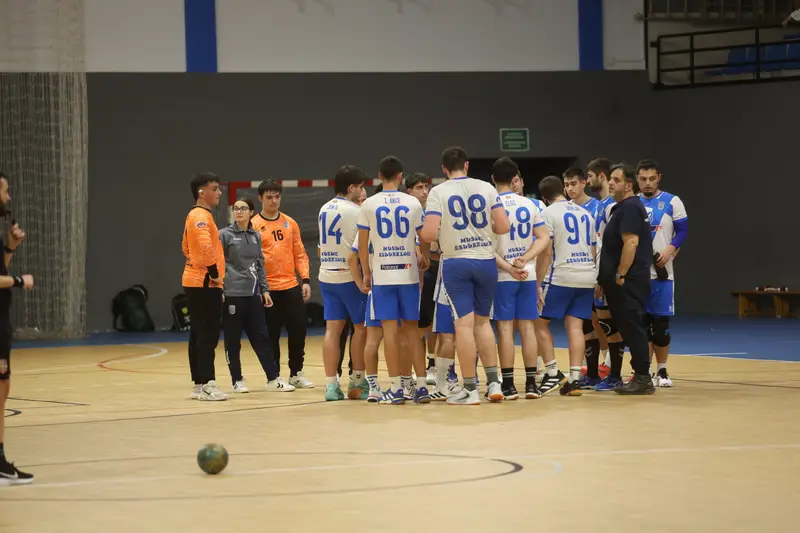 Sénior Bizkaia, en un tiempo muerto