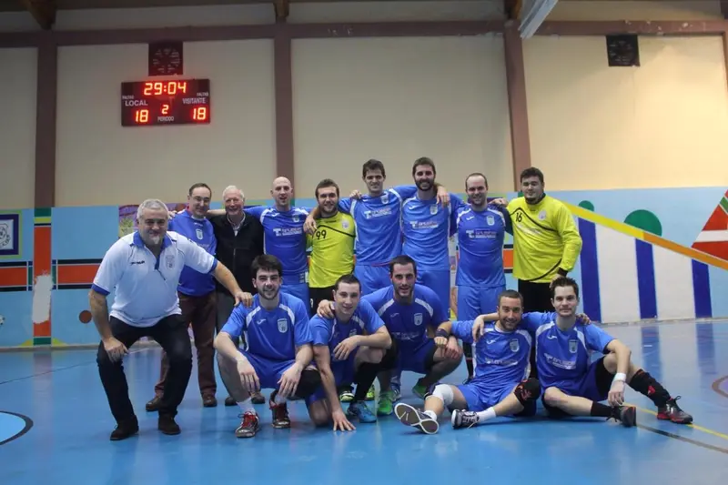 Ascenso a Primera Provincial (2013-14).