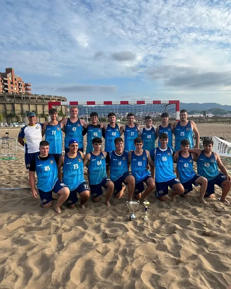 Campeones de Euskadi y primer Arena 1000
