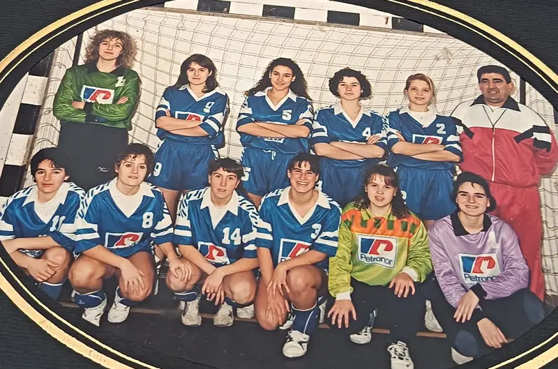 Equipo femenino del C.B. Muskiz, época Petronor