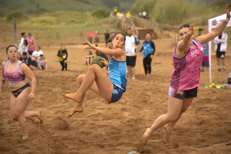 Un partido del torneo de 2025 en la arena de La Arena