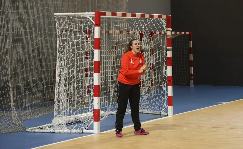 Sénior Femenino contra Kukullaga · 31–26