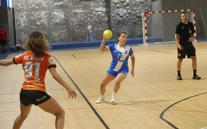 Sénior Femenino contra Kukullaga · 31–26