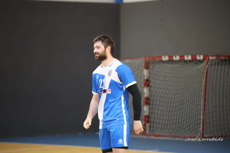 Sénior Bizkaia contra Urdaibai · 25–28