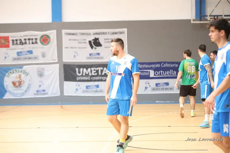 Sénior Euskadi contra Colindres · 32–30
