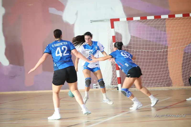Sénior Femenino contra Basauri
