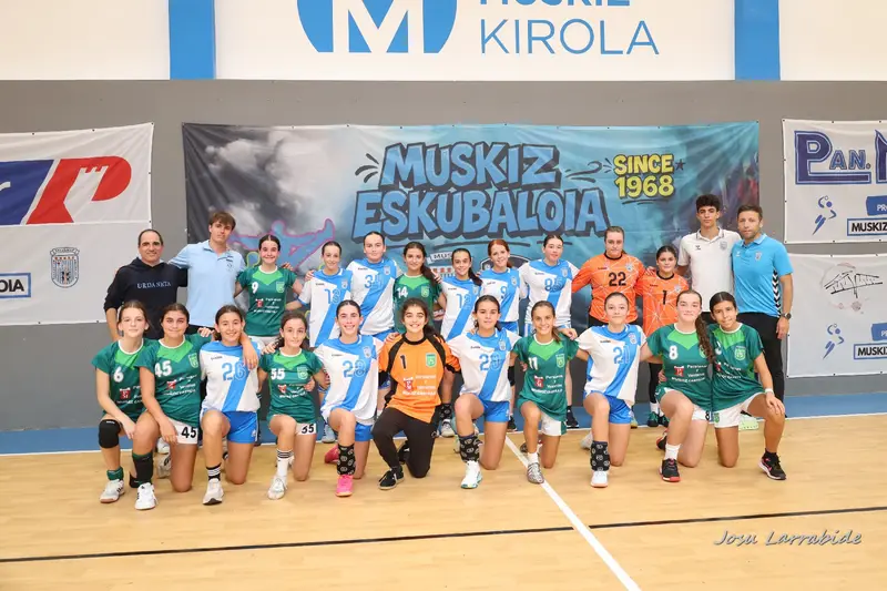 Infantil Femenino 2013 contra Urdaneta B · 17–34