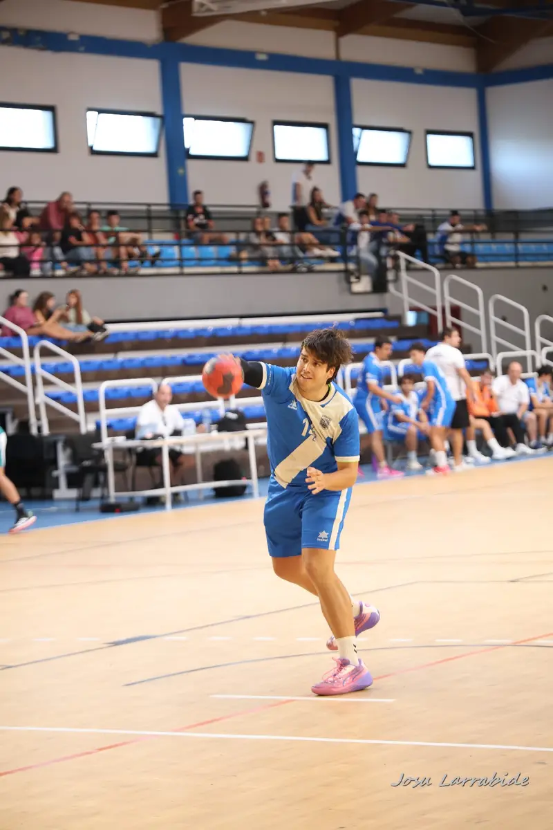Sénior Bizkaia contra Urdaneta B · 25–29