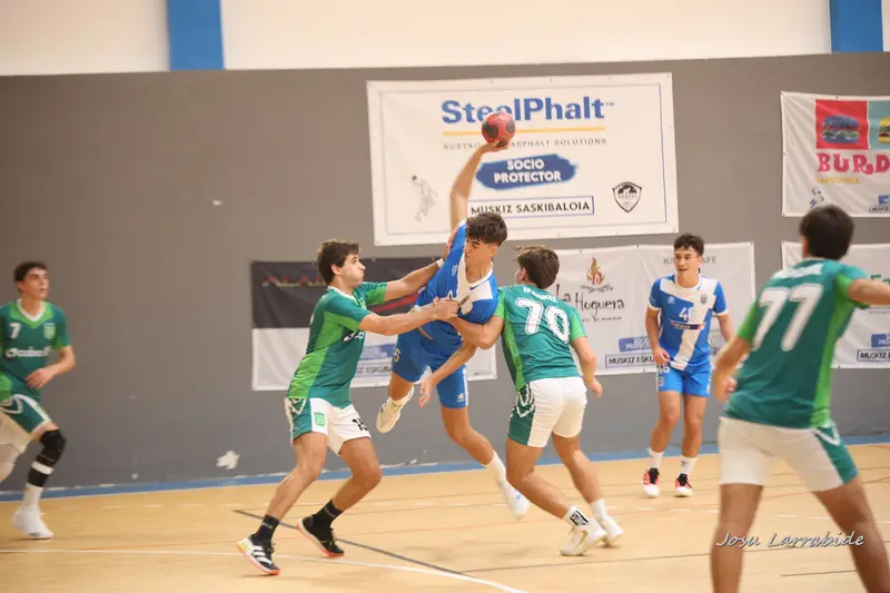 Sénior Bizkaia contra Urdaneta B · 25–29