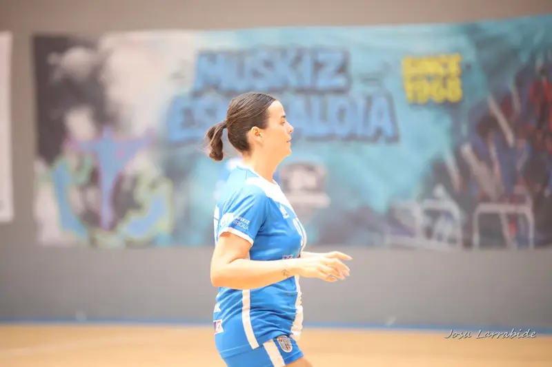 Sénior Femenino contra Urduliz Berango Eskubaloia · 33–28