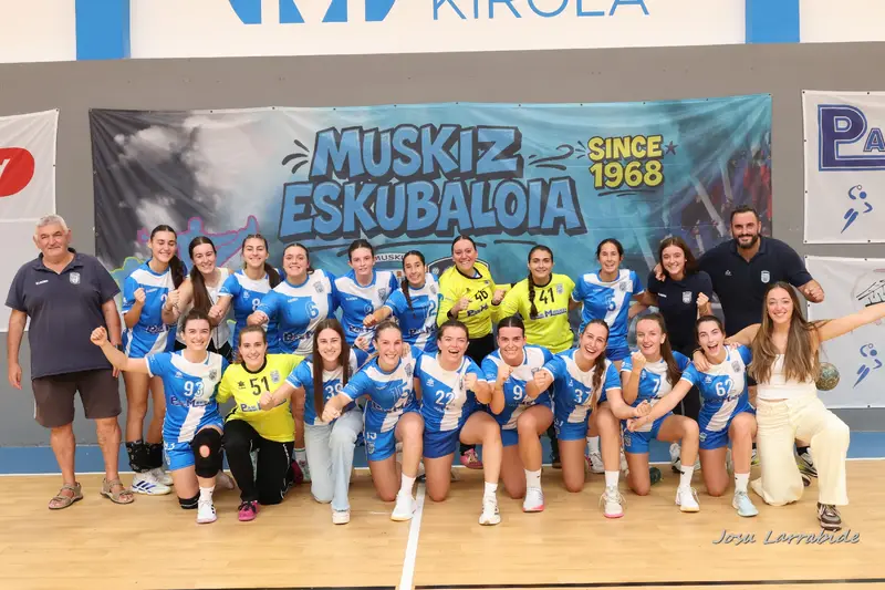 Sénior Femenino contra Urduliz Berango Eskubaloia · 33–28