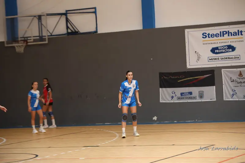 Sénior Femenino contra Urduliz Berango Eskubaloia · 33–28