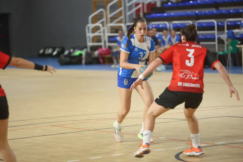 Sénior Femenino contra Baigene Corazonistas · 42–29