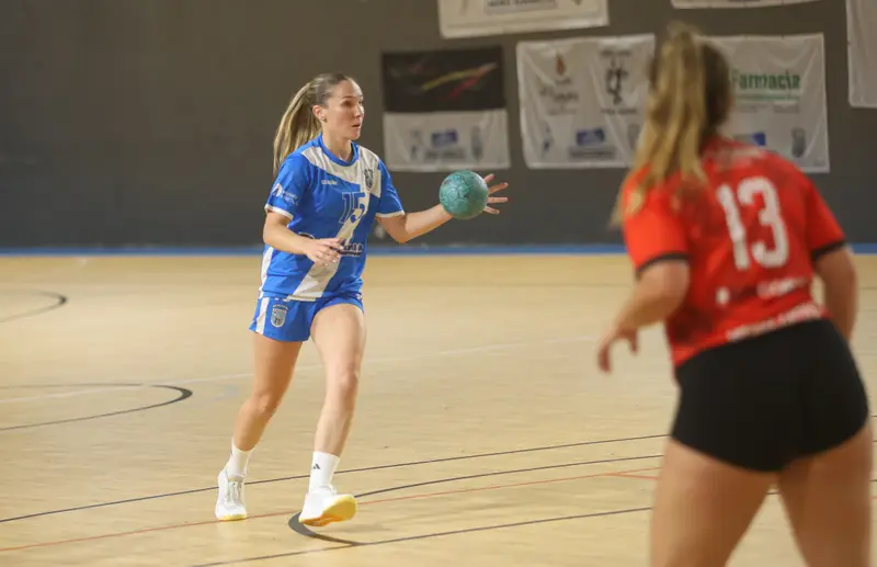 Sénior Femenino contra Baigene Corazonistas · 42–29