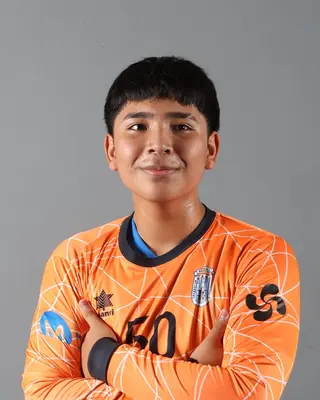 César Macedo, number 40