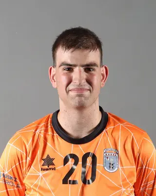 Iker Murias, dorsal 20