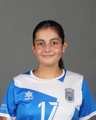 Maider Vinagre, number 17