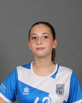 Udara Pérez, number 42