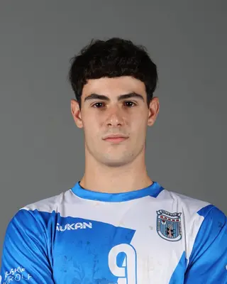 Unai Pérez, dorsal 9