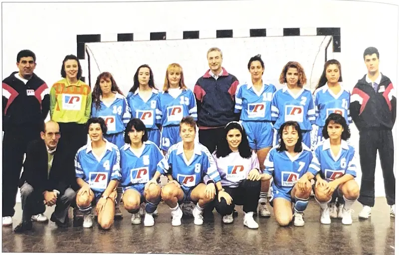 El primer sénior femenino Petronor C.B. Muskiz (1992-93).